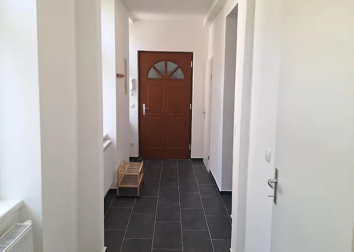 Brand New 5 Bedroom In Location Apartamento Viena