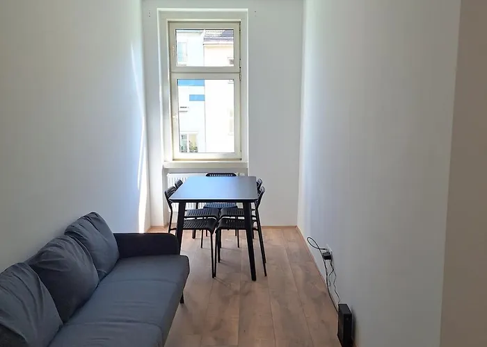 Apartamento Brand New 5 Bedroom In Location Viena